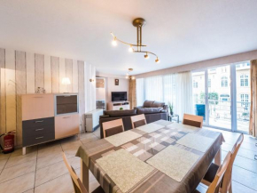 Apartment on the first floor for family